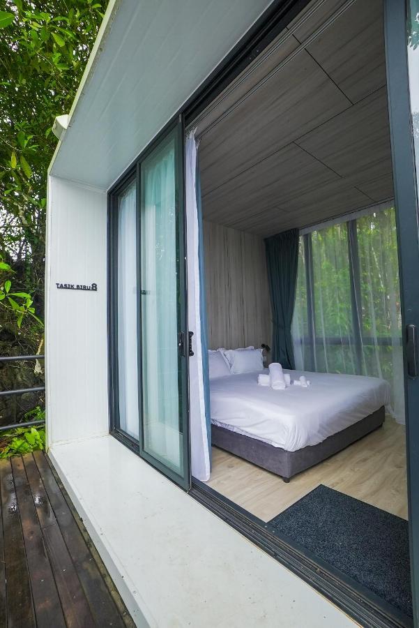 Roxy Tasik Biru Resort City Bau Eksteriør bilde