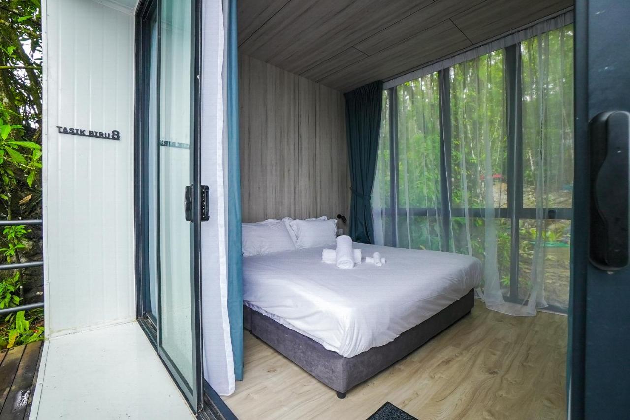 Roxy Tasik Biru Resort City Bau Eksteriør bilde