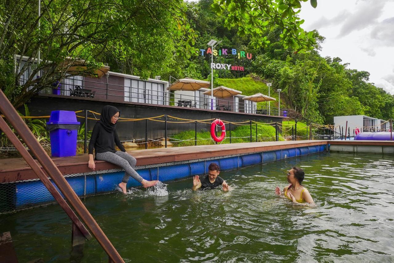 Roxy Tasik Biru Resort City Bau Eksteriør bilde
