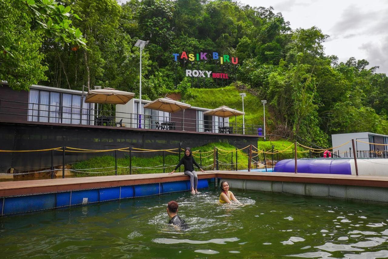 Roxy Tasik Biru Resort City Bau Eksteriør bilde