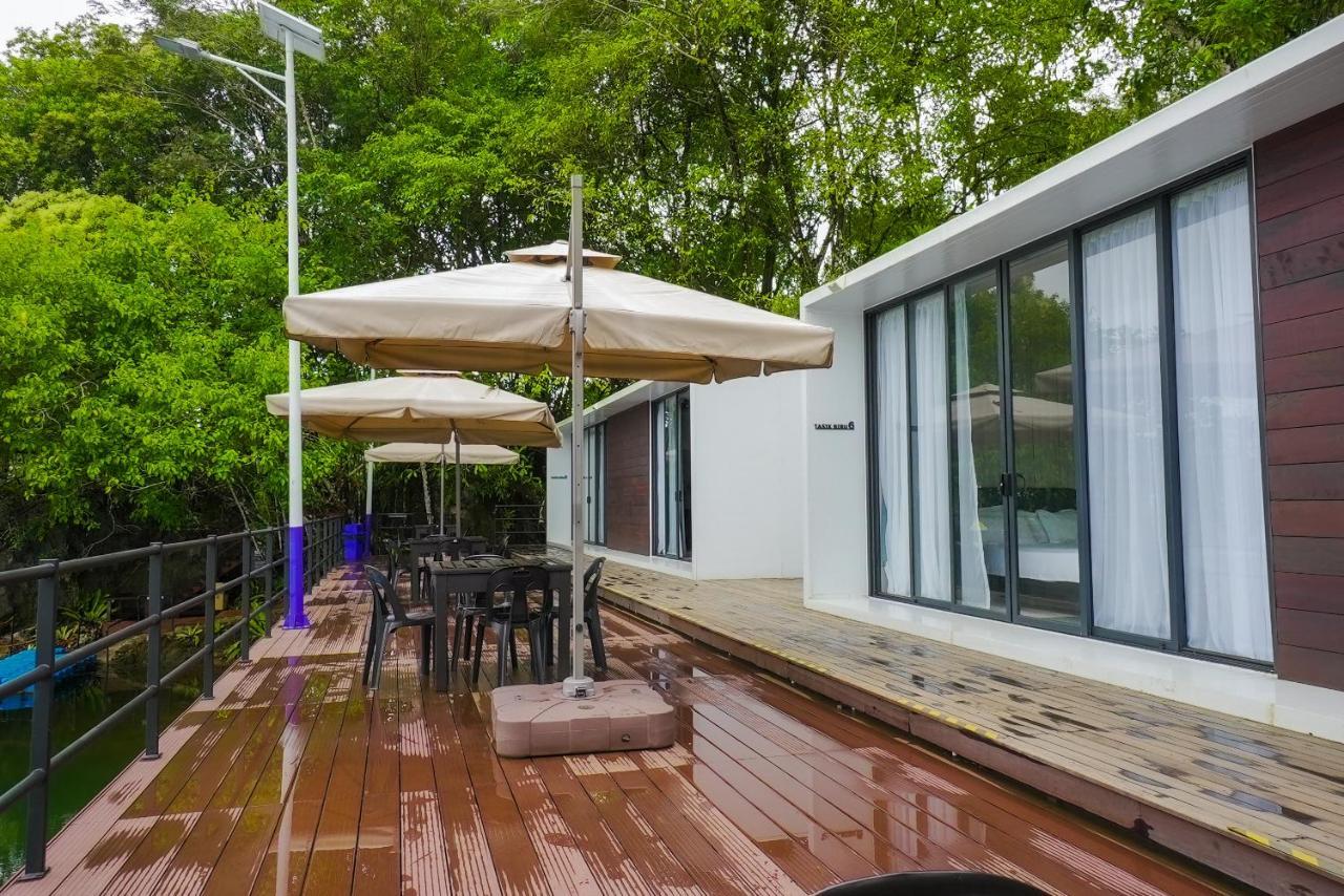 Roxy Tasik Biru Resort City Bau Eksteriør bilde